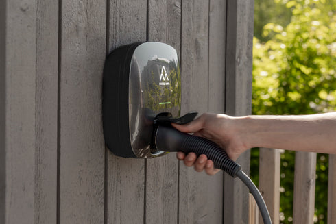 Charge Amps Luna Ladeboks — 22 kW — 32A / 1+3-FAS — Type 2 kontakt