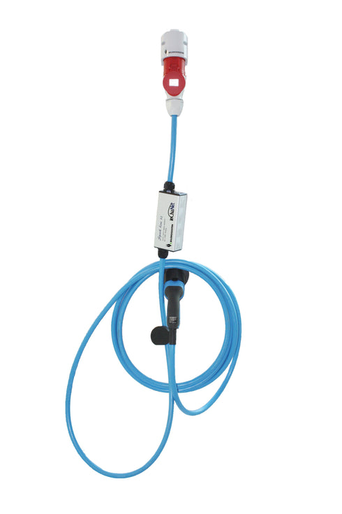 Illustrasjon av ladekabelen og hvordan den brukes