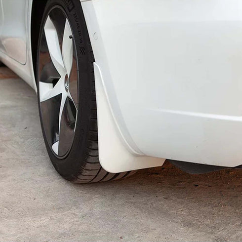 Skvettlapper - Mudflaps - Tesla Model 3 - Hvit - Elbilgrossisten